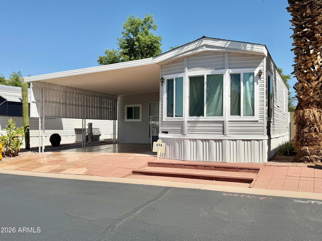 111 S GREENFIELD Road 636, Mesa, AZ 85206 — photo 2
