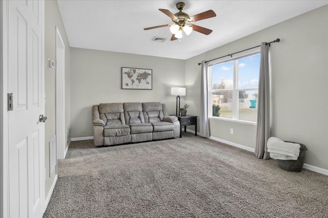 420 S Apple Road, Osceola, IN 46561