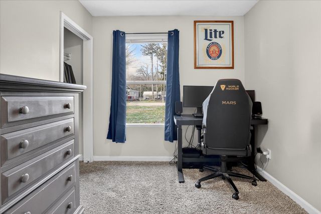 420 S Apple Road, Osceola, IN 46561