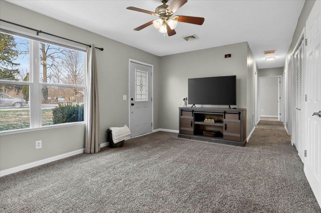 420 S Apple Road, Osceola, IN 46561