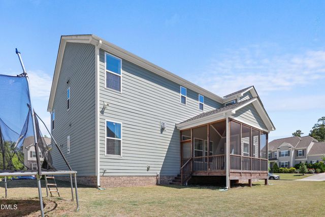 301 Silent Bend Drive, Holly Springs, NC 27540