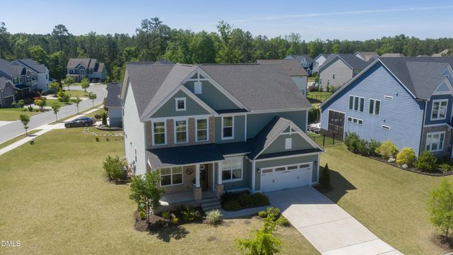 301 Silent Bend Drive, Holly Springs, NC 27540