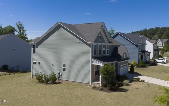 301 Silent Bend Drive, Holly Springs, NC 27540