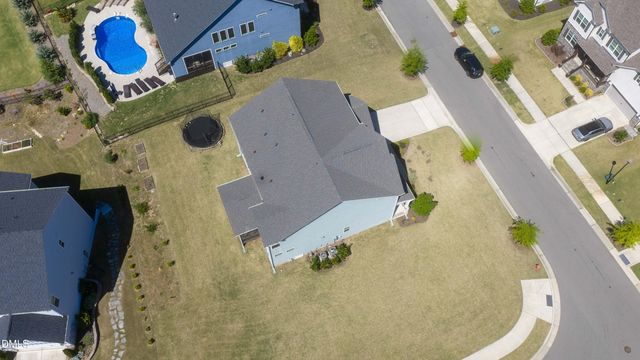 301 Silent Bend Drive, Holly Springs, NC 27540