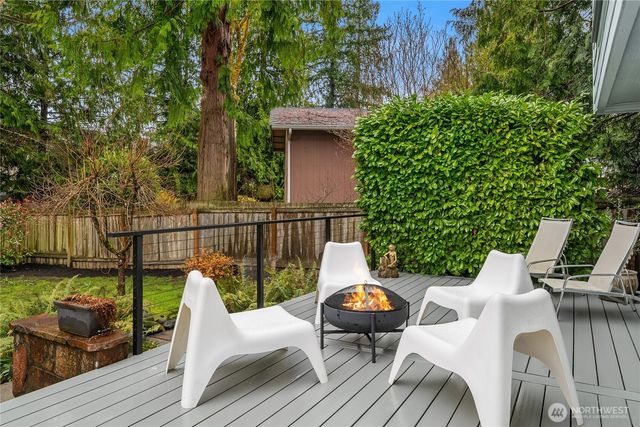 11223 109th Avenue NE, Kirkland, WA 98033