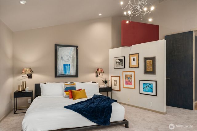 11223 109th Avenue NE, Kirkland, WA 98033