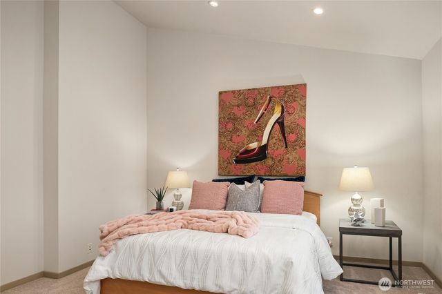 11223 109th Avenue NE, Kirkland, WA 98033