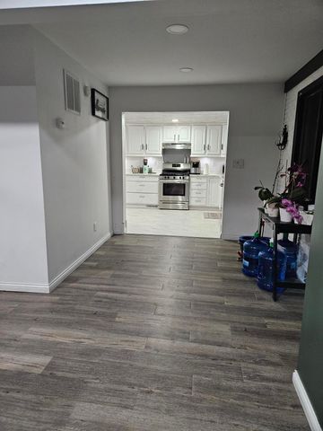 2716 Locust Street, Portage, IN 46368