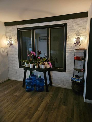 2716 Locust Street, Portage, IN 46368