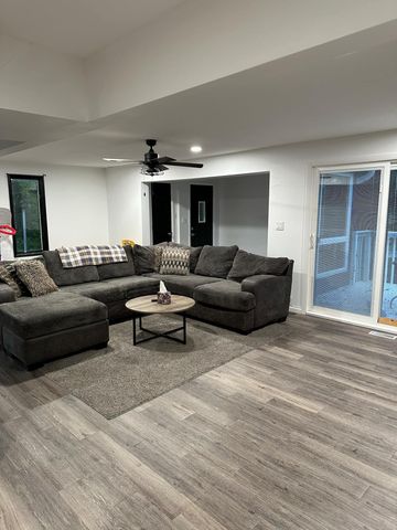 2716 Locust Street, Portage, IN 46368