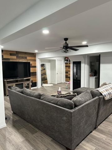 2716 Locust Street, Portage, IN 46368