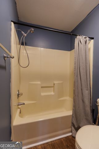 2303 S Sherwood Drive, Valdosta, GA 31602