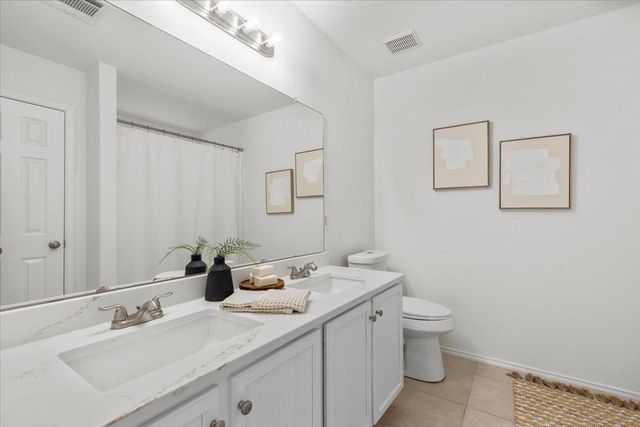 1801 Brentwood DR, Leander, TX 78641