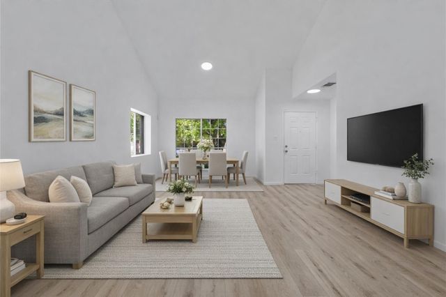 1801 Brentwood DR, Leander, TX 78641