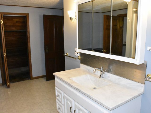 32788 STATE HWY 27, Guys Mills, PA 16327