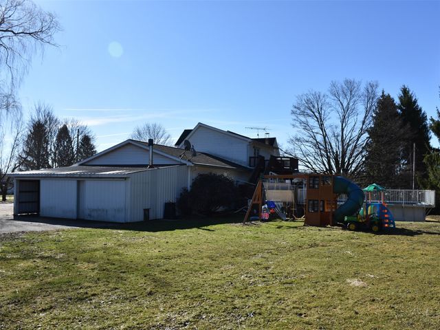 32788 STATE HWY 27, Guys Mills, PA 16327