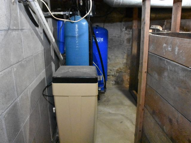 32788 STATE HWY 27, Guys Mills, PA 16327