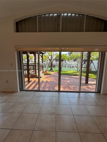 13312 SW 144th Ter, Miami, FL 33186