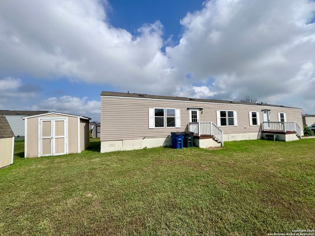 244 Cactus Wren Loop, New Braunfels, TX 78130