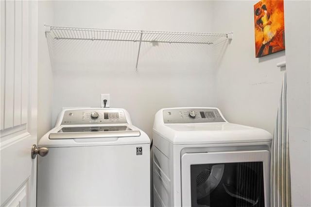 642 Royal Crest Court, Canton, GA 30115