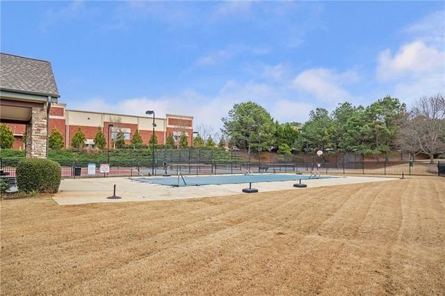 642 Royal Crest Court, Canton, GA 30115
