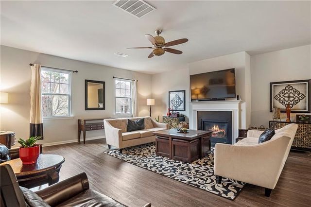 642 Royal Crest Court, Canton, GA 30115