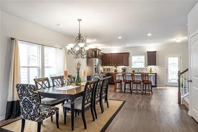 642 Royal Crest Court, Canton, GA 30115