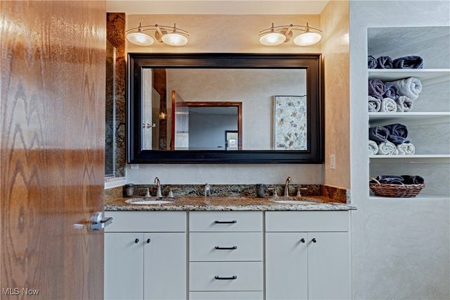 701 W Lakeside Avenue 606, Cleveland, OH 44113