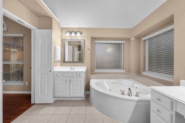 2231 Water Way, Seabrook, TX 77586