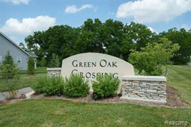 10070 Kylie Drive, Brighton, MI 48116