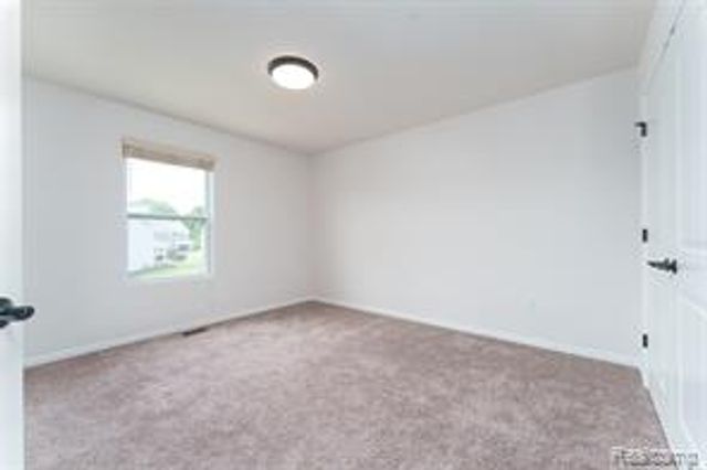 10070 Kylie Drive, Brighton, MI 48116