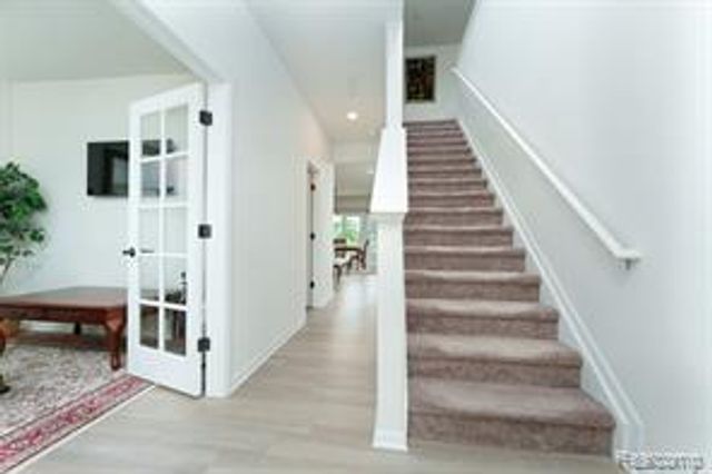 10070 Kylie Drive, Brighton, MI 48116