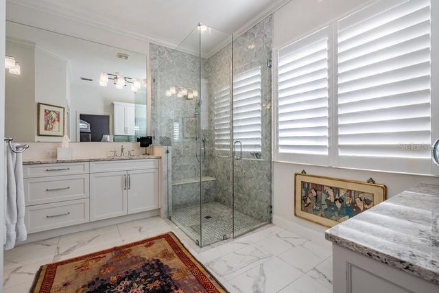 3308 W KNIGHTS AVENUE, Tampa, FL 33611