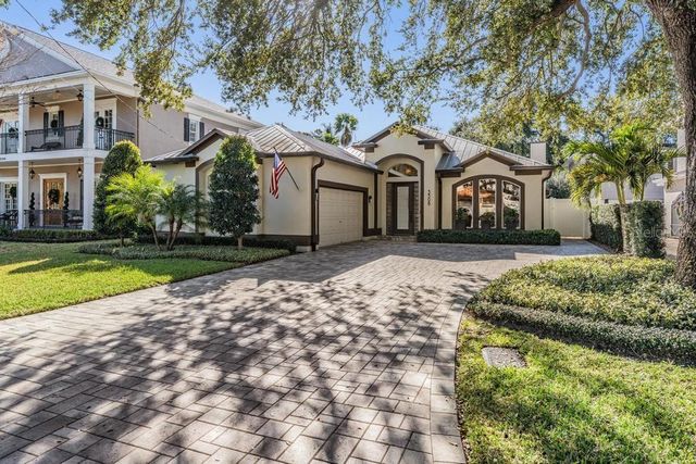 3308 W KNIGHTS AVENUE, Tampa, FL 33611