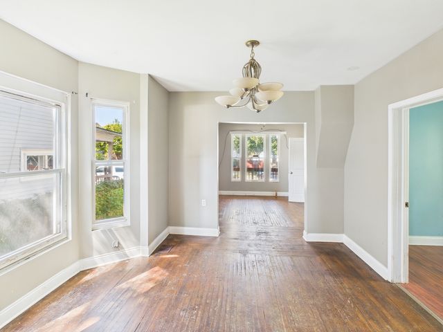 3411 W 63rd Place, Chicago, IL 60629