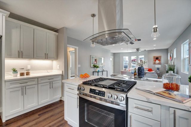 2568 63rd Avenue, Oakland, CA 94605