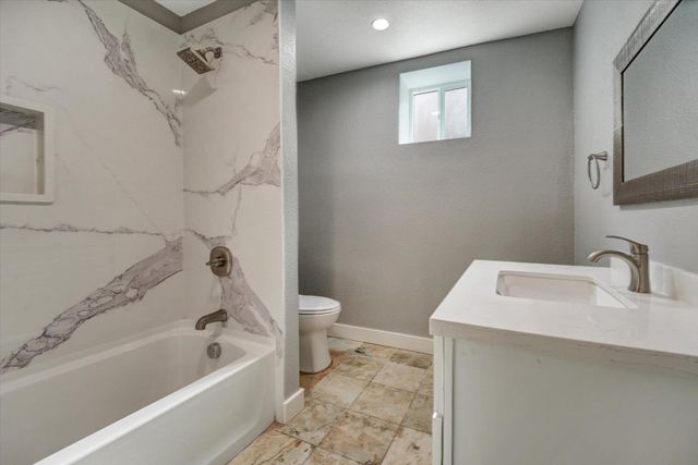 2568 63rd Avenue, Oakland, CA 94605