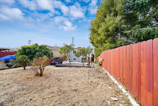 2568 63rd Avenue, Oakland, CA 94605