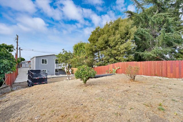 2568 63rd Avenue, Oakland, CA 94605