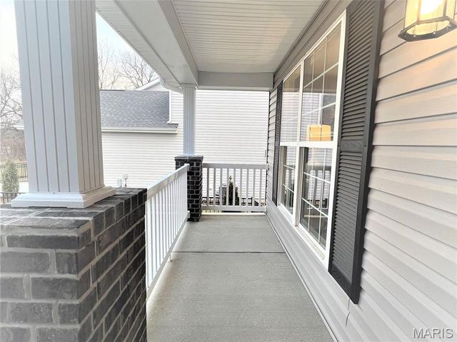 231 Burrograss Drive, Wentzville, MO 63385