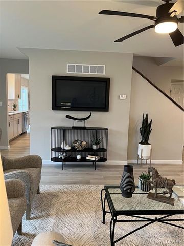 231 Burrograss Drive, Wentzville, MO 63385