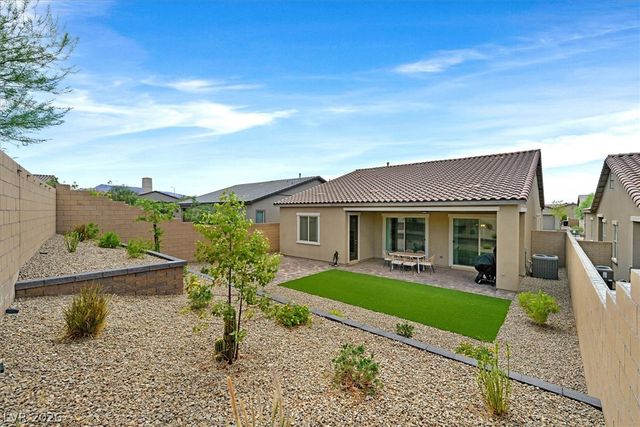552 Comodo Street, Henderson, NV 89011