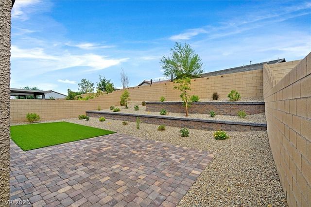 552 Comodo Street, Henderson, NV 89011