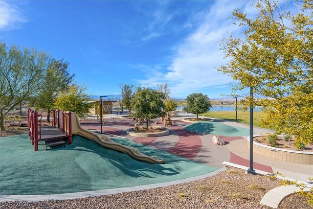 552 Comodo Street, Henderson, NV 89011