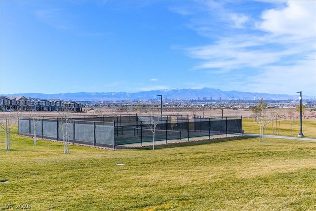 552 Comodo Street, Henderson, NV 89011
