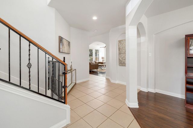 3754 Gentle Winds LN, Round Rock, TX 78681