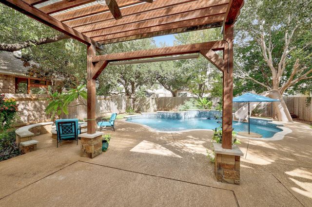 3754 Gentle Winds LN, Round Rock, TX 78681