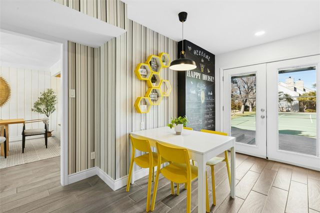 102 World Of Tennis SQ, Austin, TX 78738