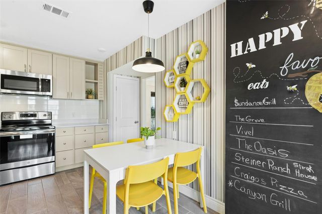 102 World Of Tennis SQ, Austin, TX 78738