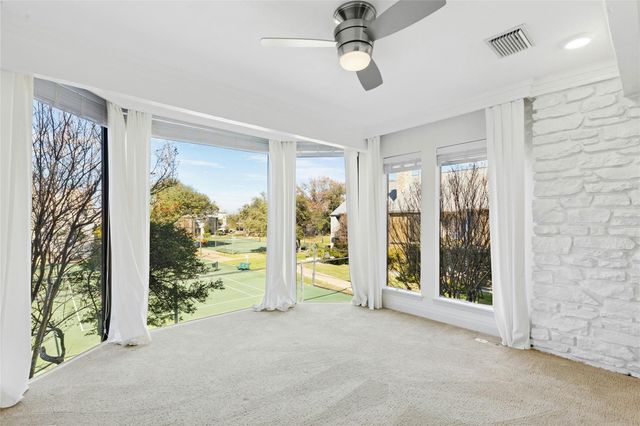 102 World Of Tennis SQ, Austin, TX 78738